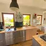 Vacon Var-lak Vendeghaz / Bird Nest Holiday home